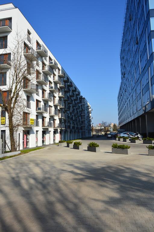 Moko Apartment Parking W Cenie Warszawa Eksteriør billede
